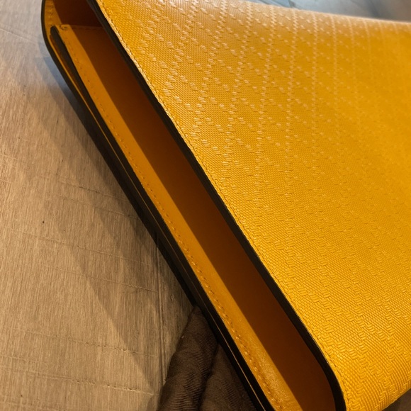 Gucci Bright Yellow Diamante Leather Large Flap Clutch - Picture 8 of 13